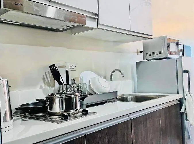 New In Cenre Of Makati - Air Smdc * Manila