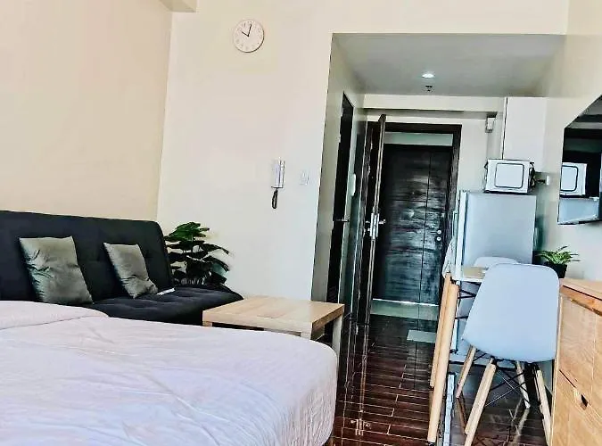 New In Cenre Of Makati - Air Smdc Ostello